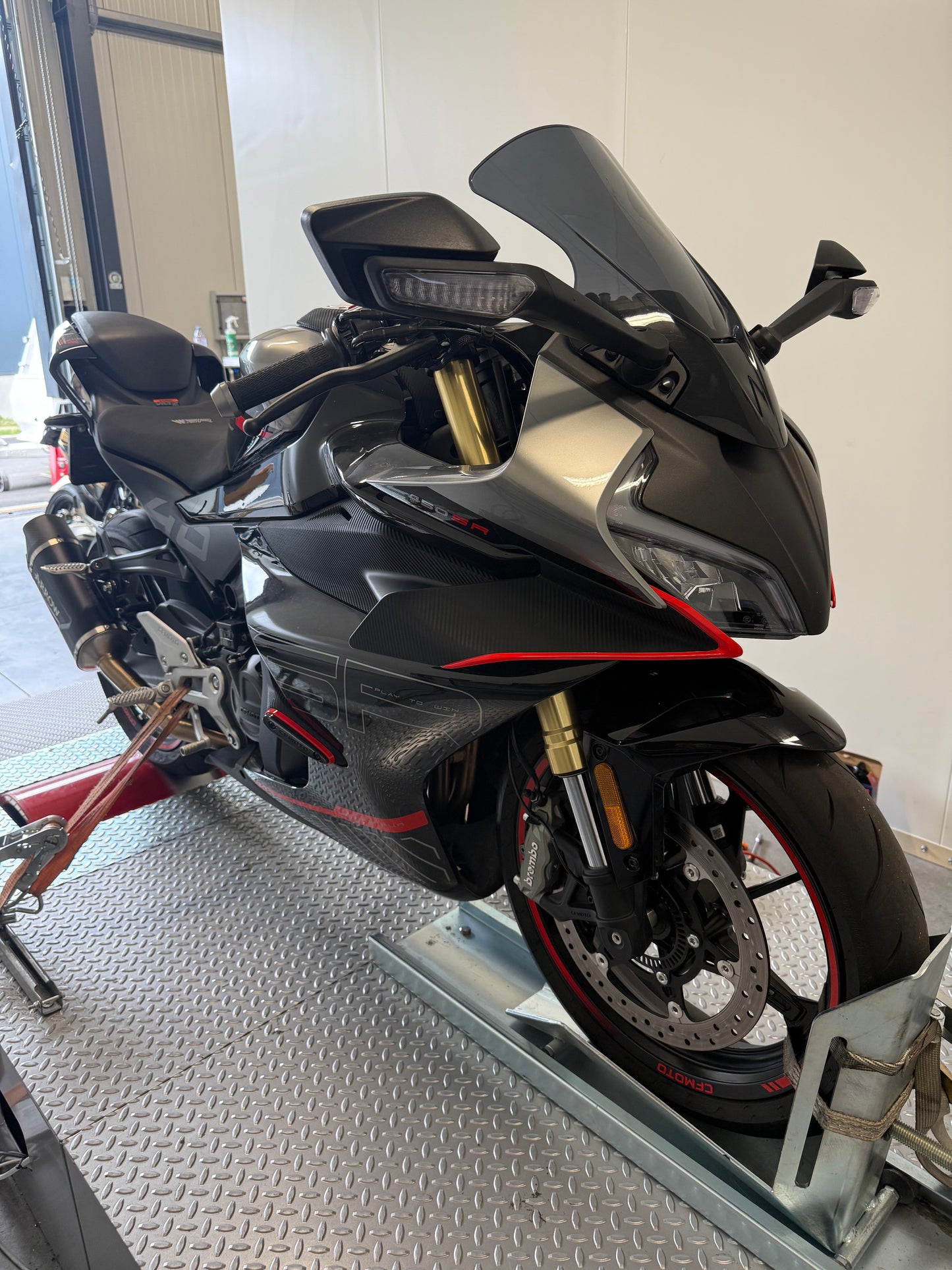 CF MOTO 450SR